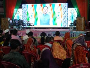 मुख्यमंत्री पुष्कर सिंह धामी ने खटीमा में आयोजित थारू होली महामहोत्सव को मुख्यमंत्री आवास से वर्चुअली संबोधित किया