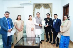 मुख्यमंत्री पुष्कर सिंह धामी ने आज मुख्यमंत्री आवास में जनगणना 2027 के अंतर्गत अपनी स्व-गणना (Self Enumeration) की प्रक्रिया पूरी करते हुए राज्य में इस महत्वपूर्ण अभियान की औपचारिक शुरुआत की