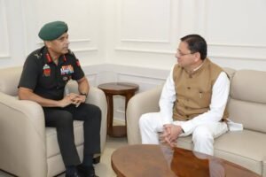 राष्ट्रीय कैडेट कोर (NCC) के महानिदेशक लेफ्टिनेंट जनरल वीरेन्द्र वत्स, YSM, SM, VSM ने नई दिल्ली स्थित उत्तराखण्ड निवास में मुख्यमंत्री पुष्कर सिंह धामी से शिष्टाचार भेंट की