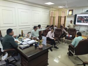मुख्यमंत्री पुष्कर सिंह धामी के दिशा-निर्देशों के अनुरूप प्रदेश की सरकारी संपत्तियों को आधुनिक सुविधाओं से लैस करने, निर्माण कार्यों में गुणवत्ता सुनिश्चित करने और सरकारी धन के विवेकपूर्ण उपयोग पर विशेष जोर दिया जा रहा है