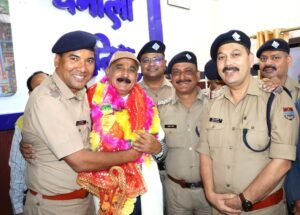 चार दशक की गौरवमयी पुलिस सेवा को भावभीनी विदाई, निरीक्षक देवेन्द्र सिंह रावत सेवानिवृत्त