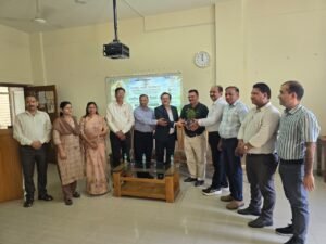 आयुर्वेद के प्रति जन-जागरूकता और स्वस्थ जीवनशैली का संदेश लेकर मनाया राष्ट्रीय आयुर्वेद दिवस