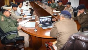 विधानसभा सत्र और त्योहारों को लेकर चमोली पुलिस अलर्ट, एसपी ने दिए सुरक्षा व्यवस्था चाक-चौबंद रखने के निर्देश